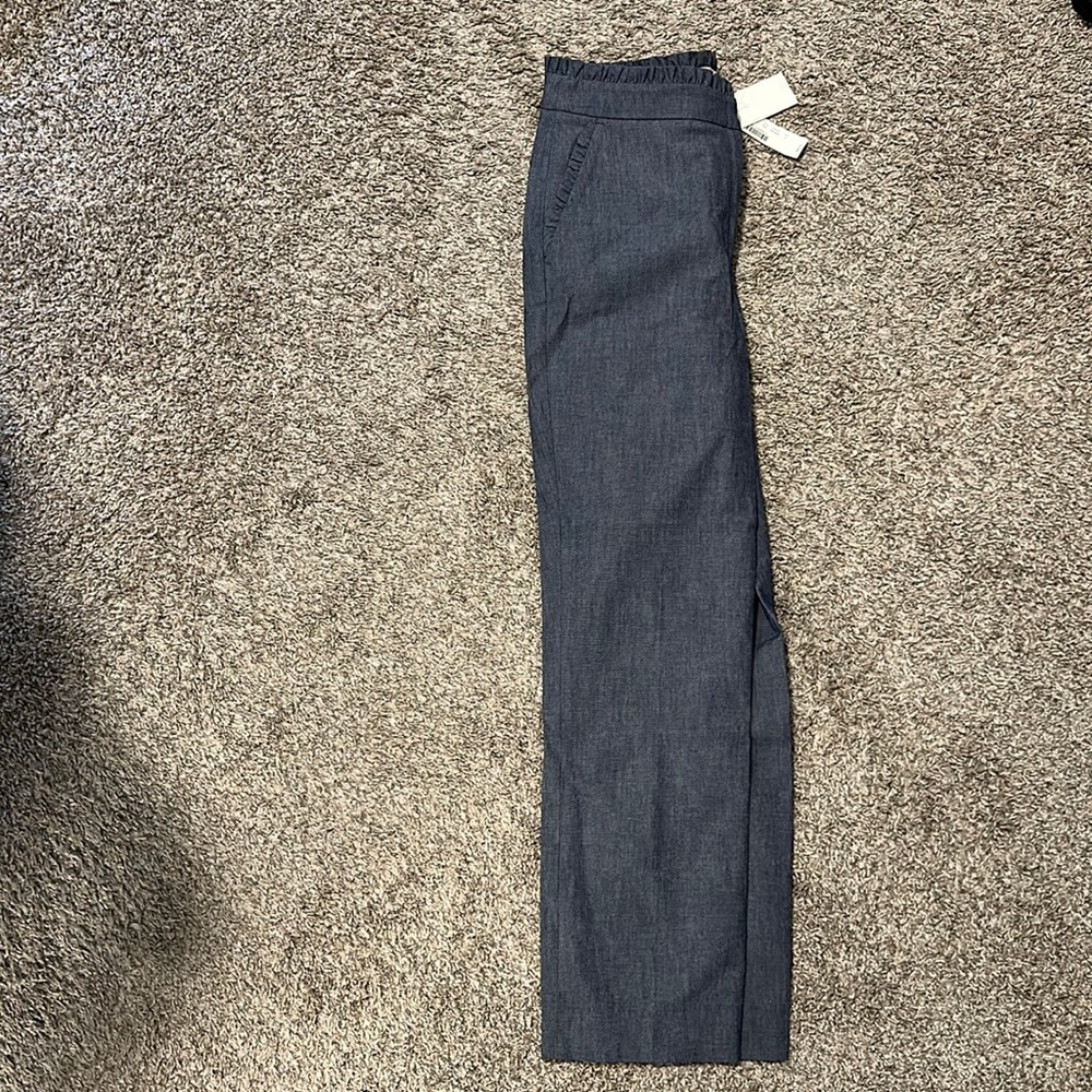 Chambray work slacks, ruffle detail